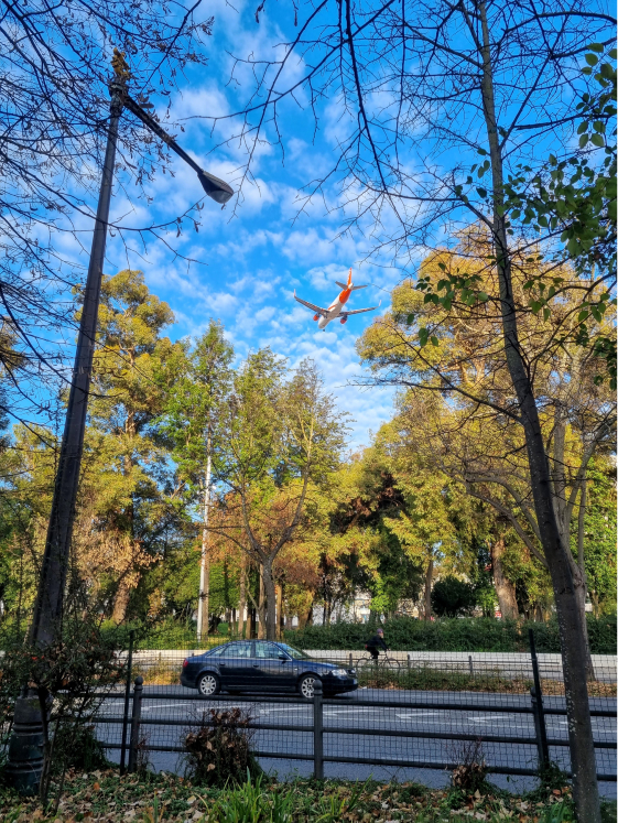 Lisbon Airplane